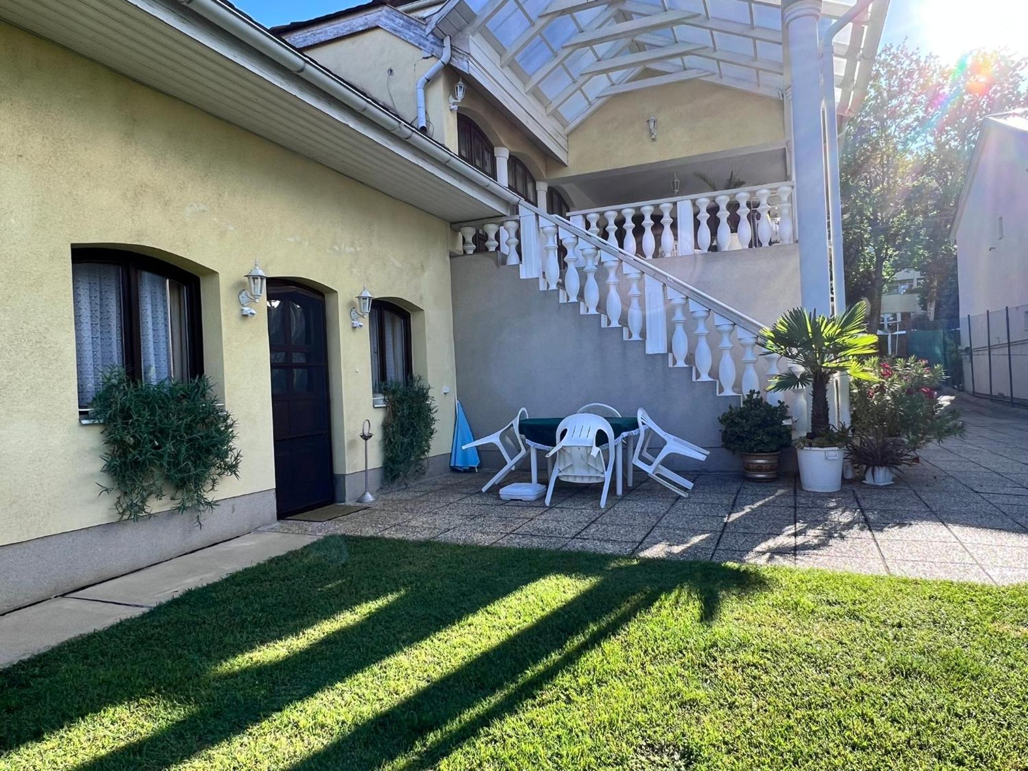 Horvath Apartaman Hévíz Exteriör bild